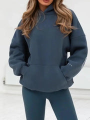 Women’s Oversized Thick Hooded Sweatshirt – Retro Letter Print Pullover Hoodie for Casual & Street Style